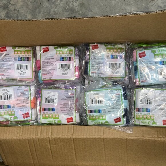 Hanes Girls’ Tagless Briefs – LOT 28 - 144 pcs – 48 packs (3 ea) – Sz 4 - NEW - Picture 2 of 7